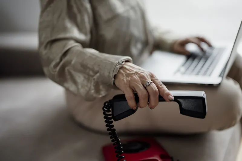 From Waiting Rooms to Web Browsers: How Digital Prescriptions Are Reshaping American Healthcare in 2024